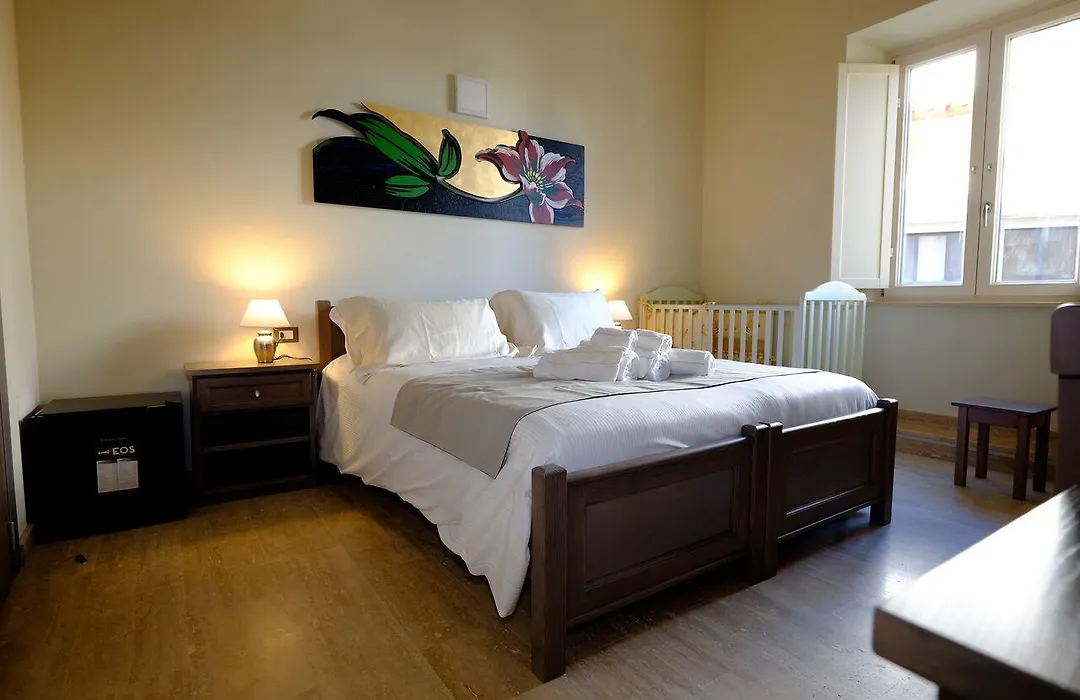 Eos Room And Breakfast-1